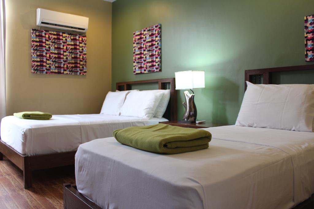 Purple Tree Bed & Breakfast Paranaque City Kültér fotó